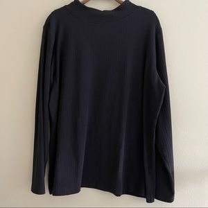 Duluth Trading Co. Black Mock Neck Ribbed Long Sleeve Tee
